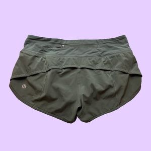 LULULEMON SPEED UP SHORTS 2.5”
